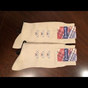 Men’s cashmere socks w tennis racquets-khaki color